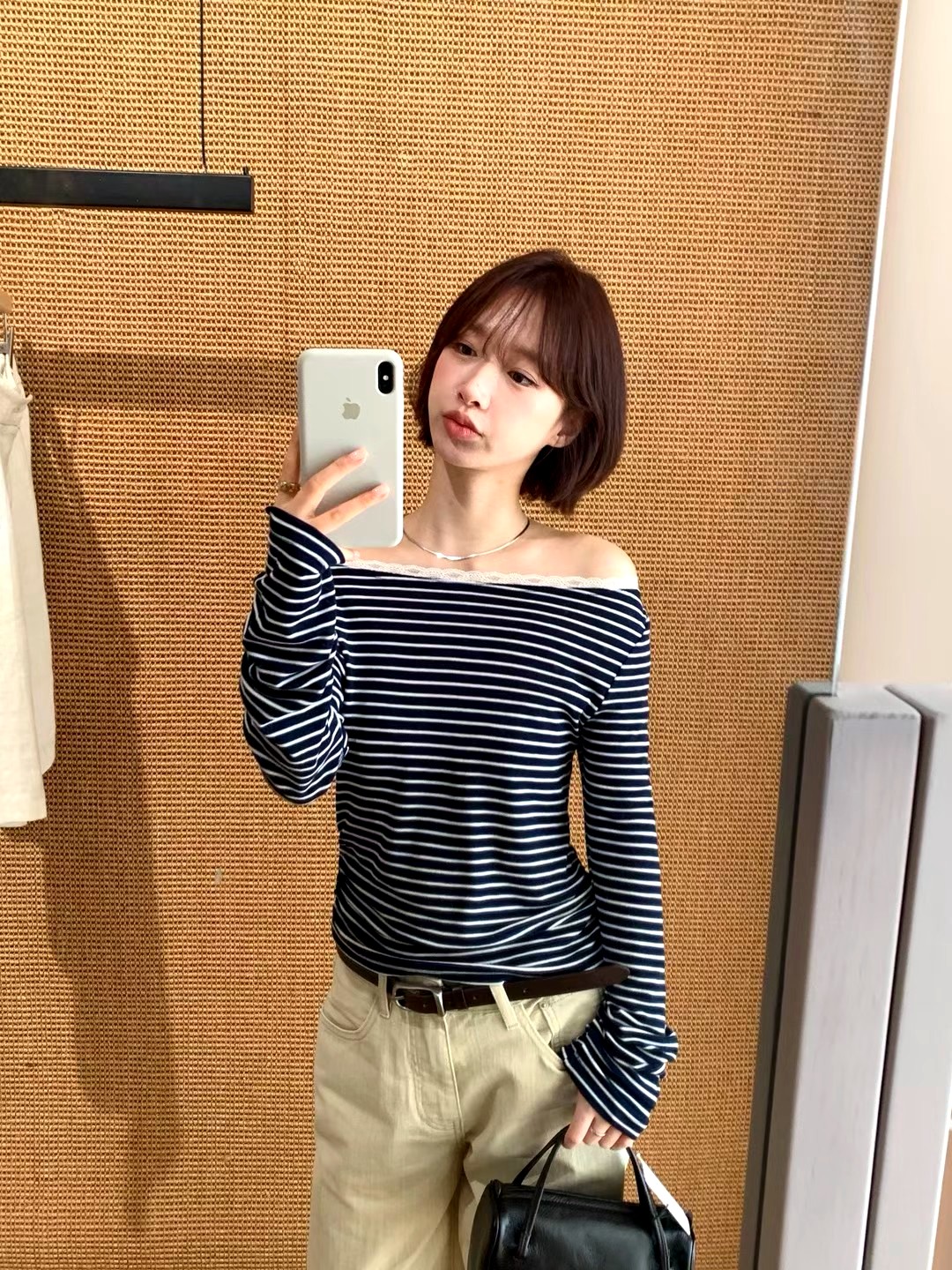 패셔너블 스트라이프 여성 상의, 편안하고 통기성이 뛰어나며, 완벽한 조화의 신상품