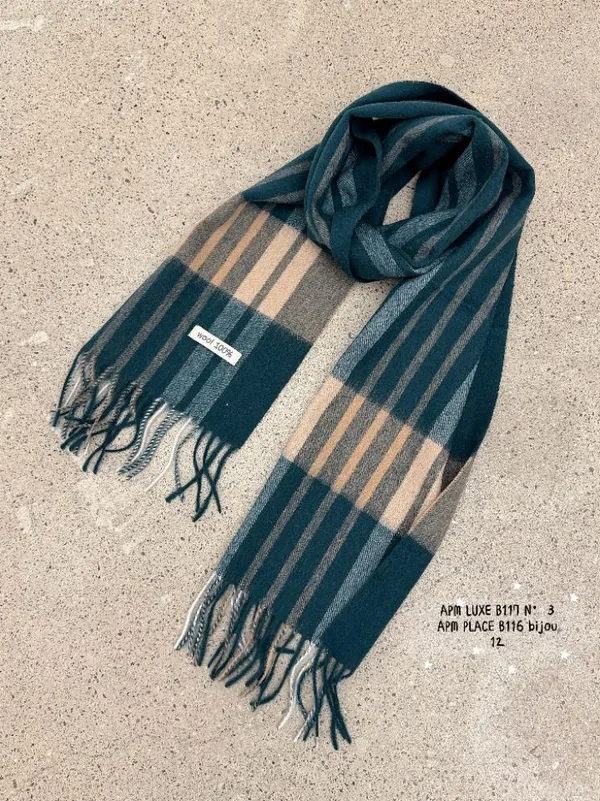 Fashionable Striped Scarf, Soft and Comfortable
