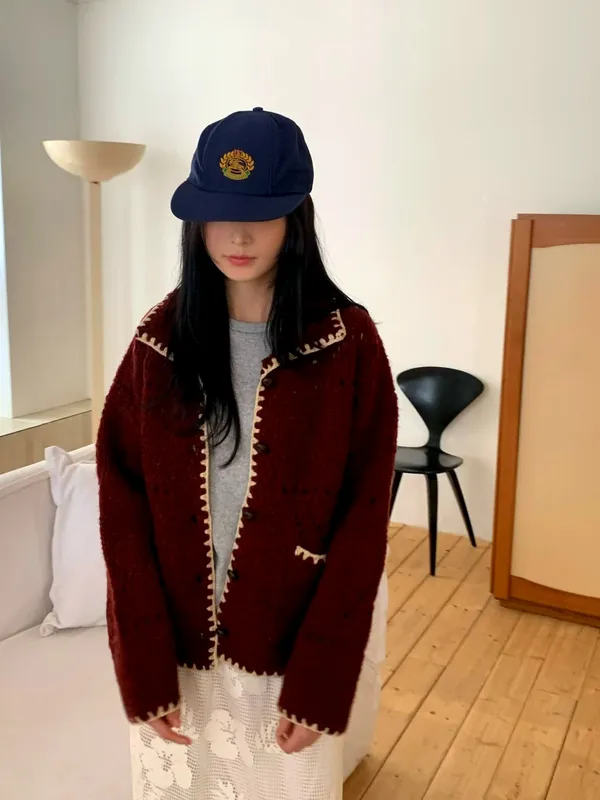 Stylish Women's Cardigan - Warm and Comfortable, A Must-Have for Fall and Winter