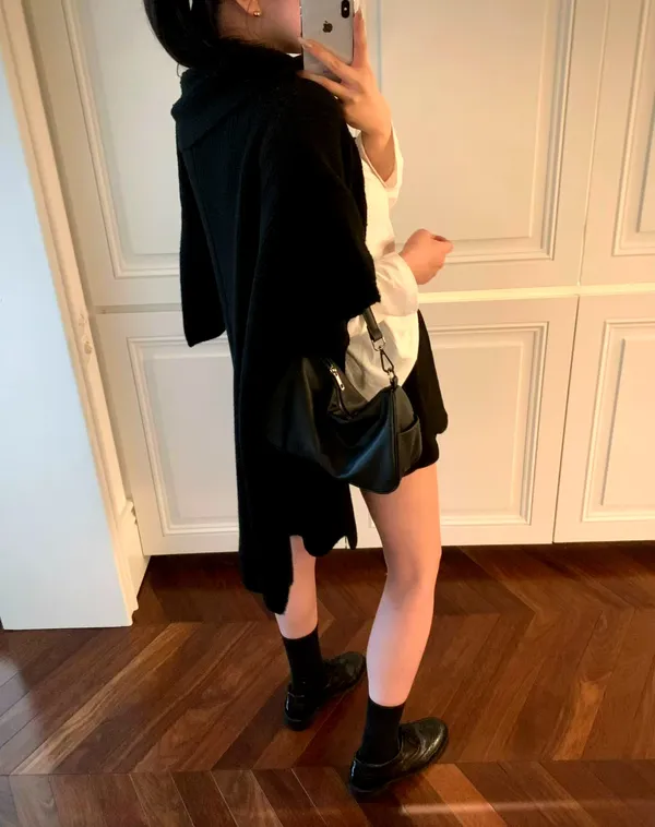 Stylish Women's Outfit Set - Elegant and Perfectly Coordinated