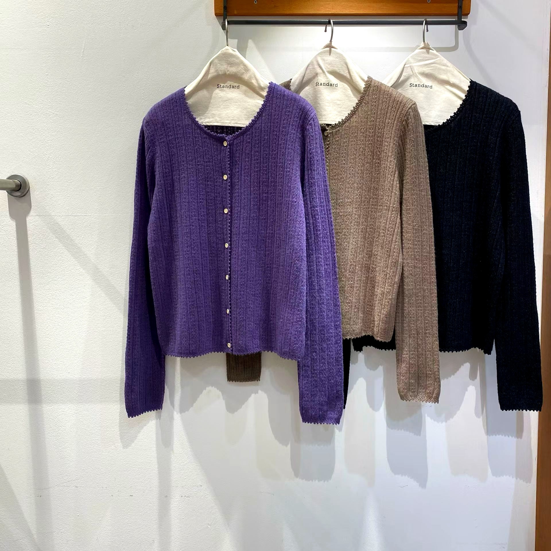 เสื้อคาร์ดิแกนถักแฟชั่นสำหรับผู้หญิง - นุ่มสบาย เหมาะสำหรับฤดูใบไม้ผลิและฤดูใบไม้ร่วง