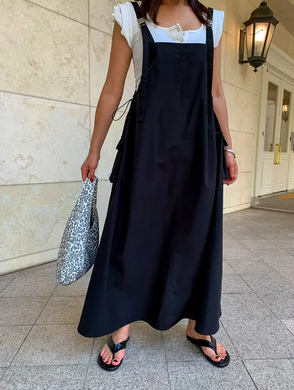 Stylish Elegant Black Dress, Perfect for Summer Outings