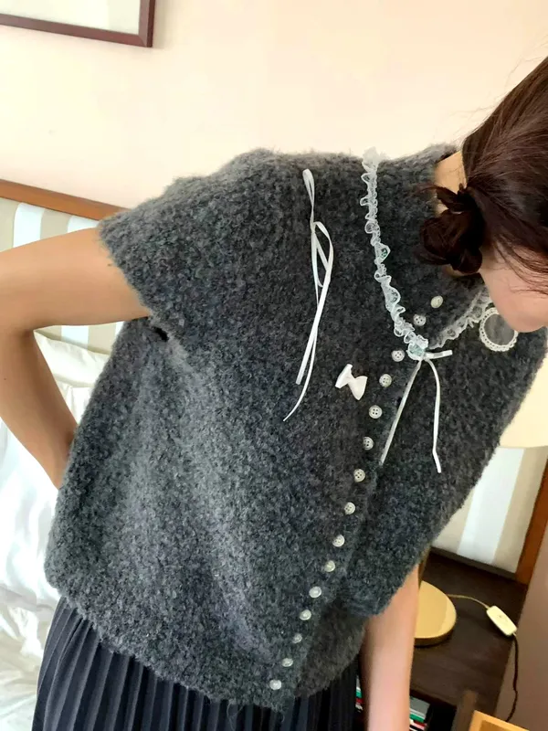 Elegant Cardigan for Women, Soft and Comfortable, Perfect for Spring and Autumn