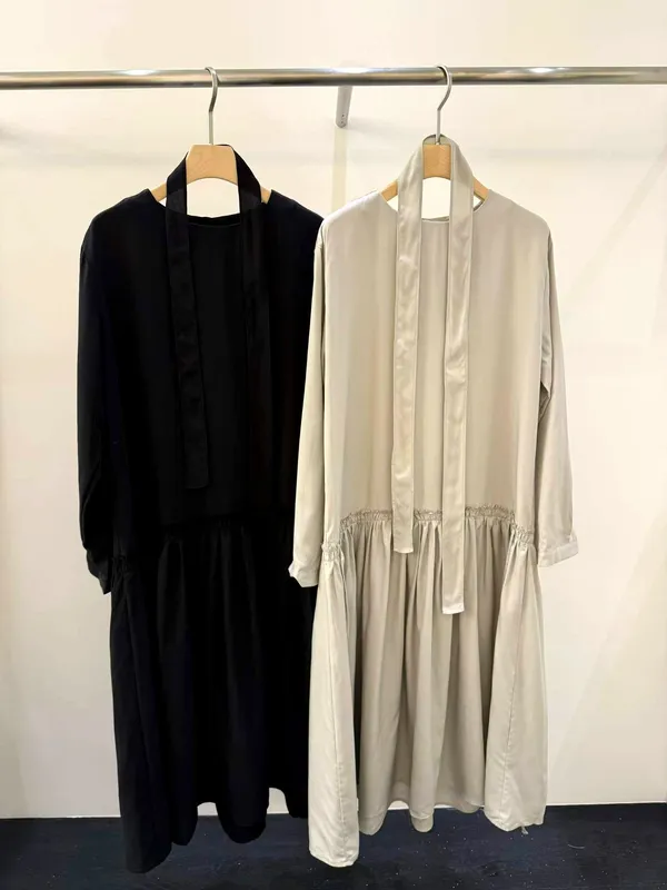 Elegant Minimalist Women's Dress - Perfect for Everyday Wear