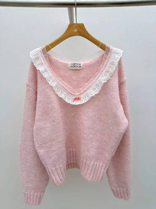 Sweet Lace-Trimmed Pink Sweater, Warm and Comfortable Women's Top