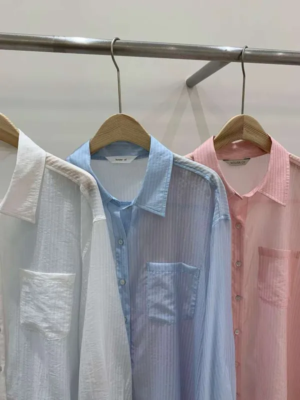 Fresh and Comfortable Striped Shirt for Spring and Summer Outfits