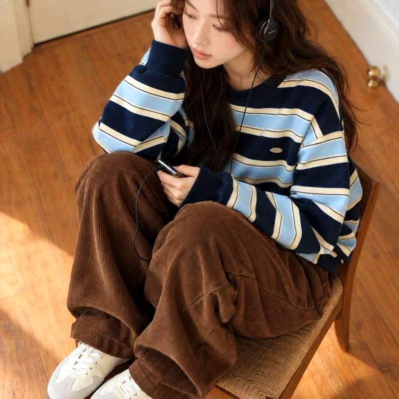 스트라이프 후드티 - 편안한 캐주얼 스타일, 패셔너블하고 다재다능