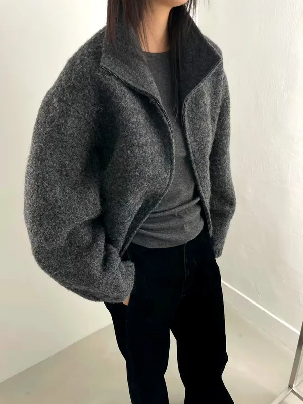 Stylish Women's Jacket Coat, Comfortable Wool Blend, Perfect Match