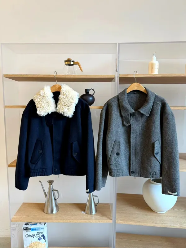 Stylish Women's Jacket, Warm and Comfortable with Classic Design