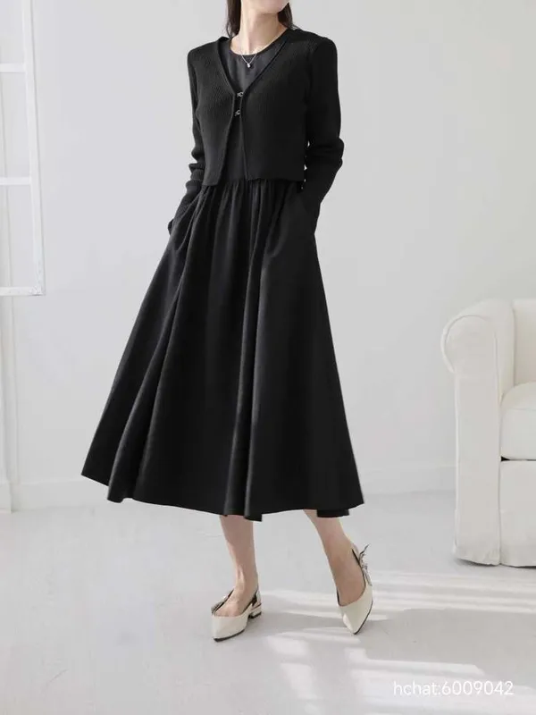 Elegant Black Long Sleeve Dress, Fashionable and Versatile