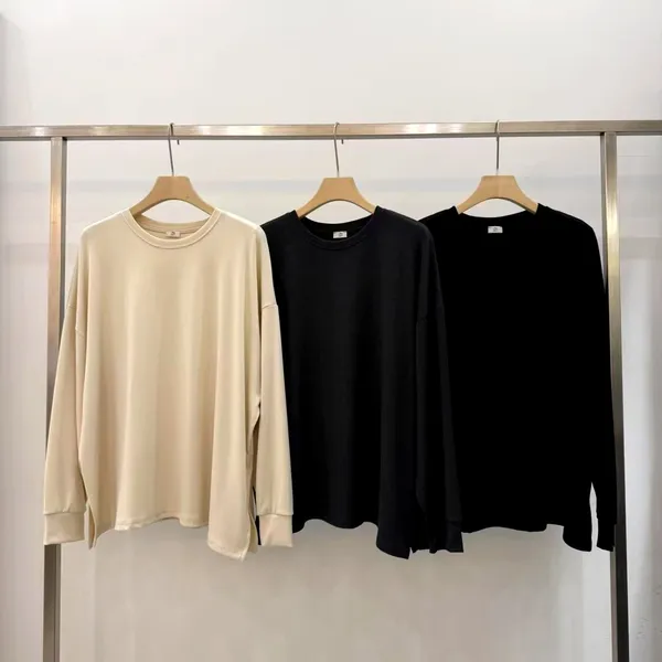 เสื้อแขนยาวผู้หญิงเรียบง่ายและสบาย, สไตล์พื้นฐานที่เข้ากันได้ทุกอย่าง