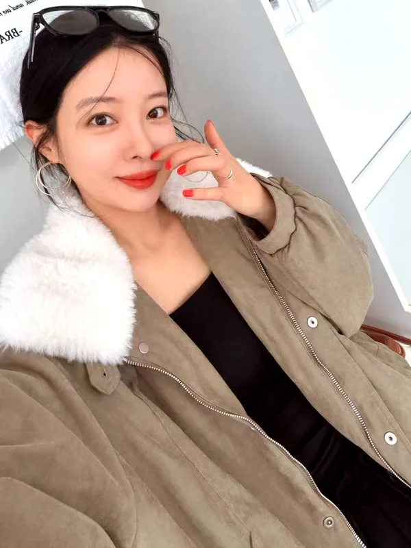 時尚女裝外套夾克，舒適保暖，休閒百搭