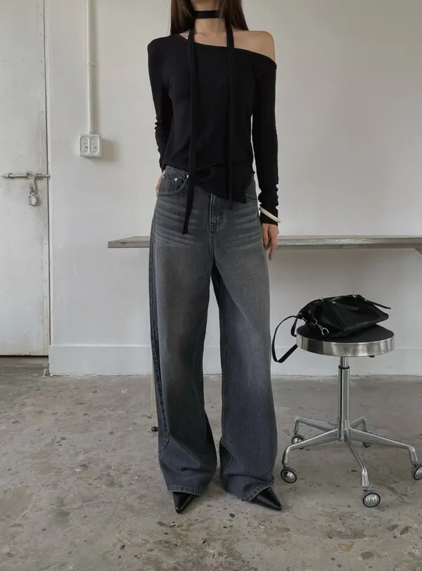 Fashionable Loose High-Waisted Jeans for Effortless Trendy Looks