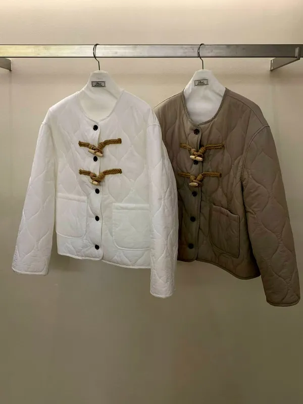 Warm and Comfortable Women's Cotton Jacket, Fashionable and Versatile