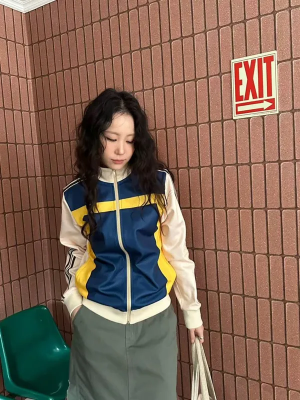 Stylish Sports Jacket, Comfortable and Breathable for Spring and Autumn Wear