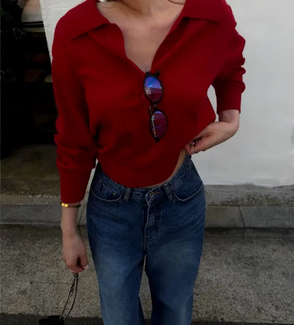 Trendy Red Women's Top - Comfortable Casual Style
