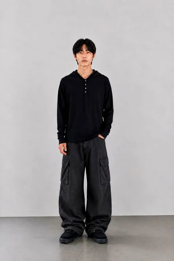 Men's Casual Top, Comfortable and Versatile for Any Occasion