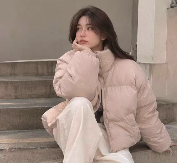 ๋ฐ๋ปํ๊ณ ์คํ์ผ๋ฆฌ์ํ ์ฌ์ฑ์ฉ ๋ฉด ์ฌํท, ๊ฐ๋ฒผ์ฐ๋ฉด์ ๋ฐ๋ปํจ, ์๋ฒฝํ ์กฐํ