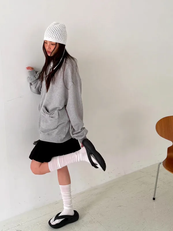 Stylish Gray Women's Top for a Comfortable Casual Look