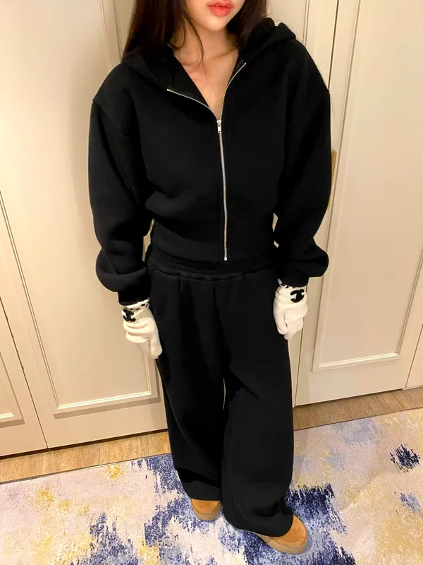 Stylish Casual Hoodie, Comfortable and Versatile for Everyday Wear