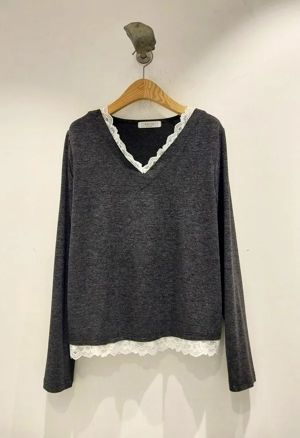 Elegant Lace Trim V-Neck Long Sleeve T-Shirt, Comfortable and Versatile