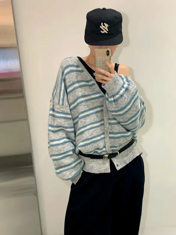 เสื้อการ์ดิแกนลายทางสำหรับผู้หญิง สไตล์สบายๆ