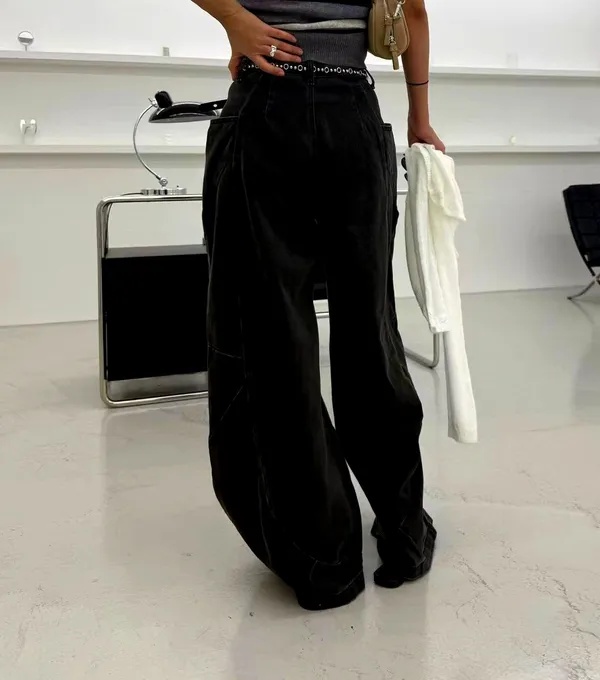 Fashionable Loose-Fitting Pants for Women - Comfortable and Versatile
