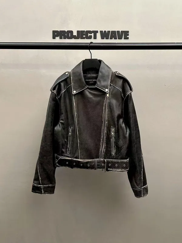 Stylish Women's Jacket, Classic Black Leather Design
