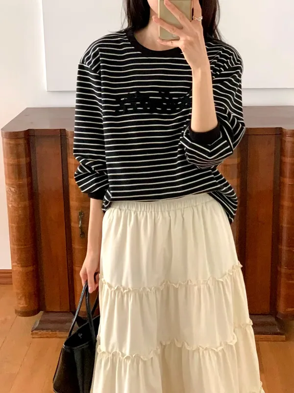 Striped Loose-Fit Women's Top - Comfortable and Stylish