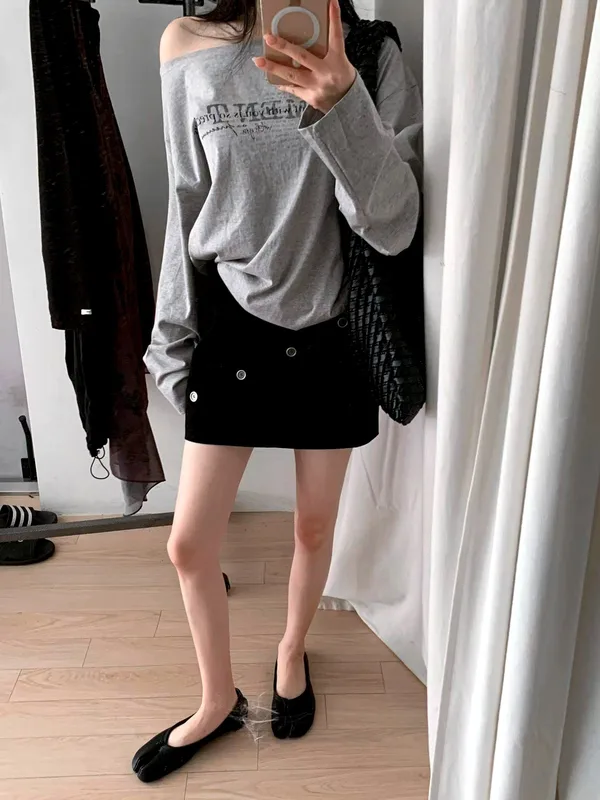 Stylish Printed Women's Top, Comfortable and Versatile