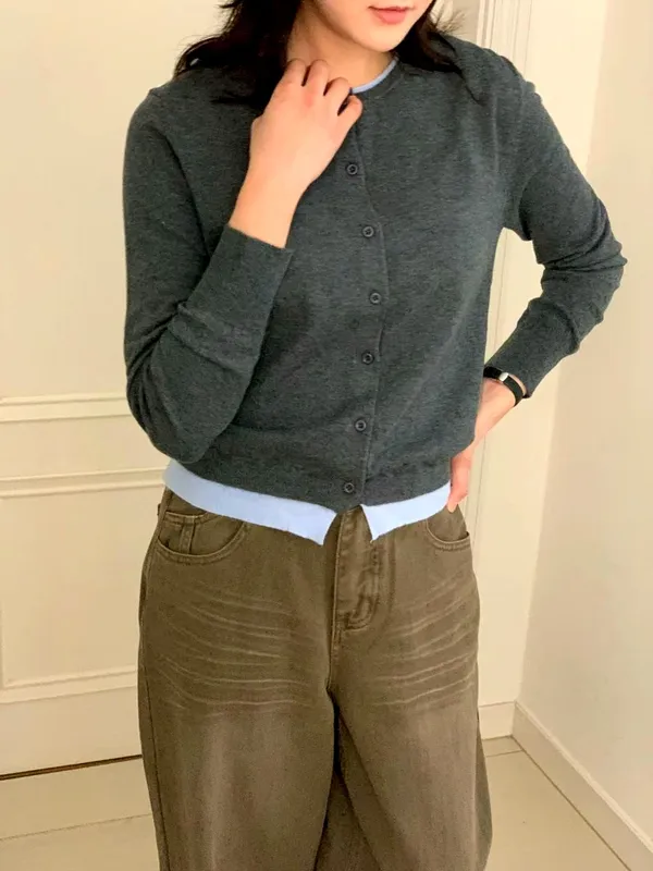Elegant and Comfortable Women's Cardigan for a Stylish Look