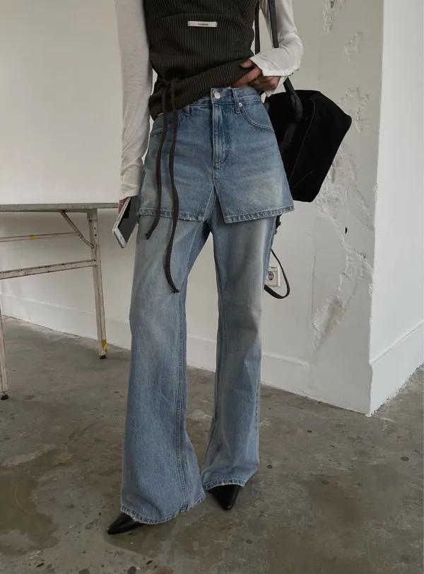 Stylish Women's Denim Jeans - Comfortable and Versatile for a Perfect Fit