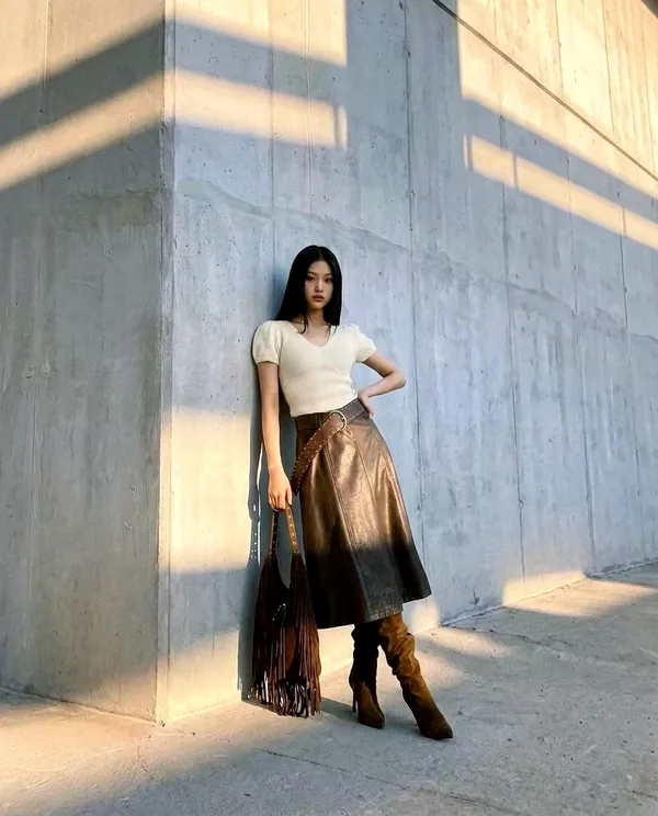 Elegant A-Line Skirt, Showcasing Feminine Charm