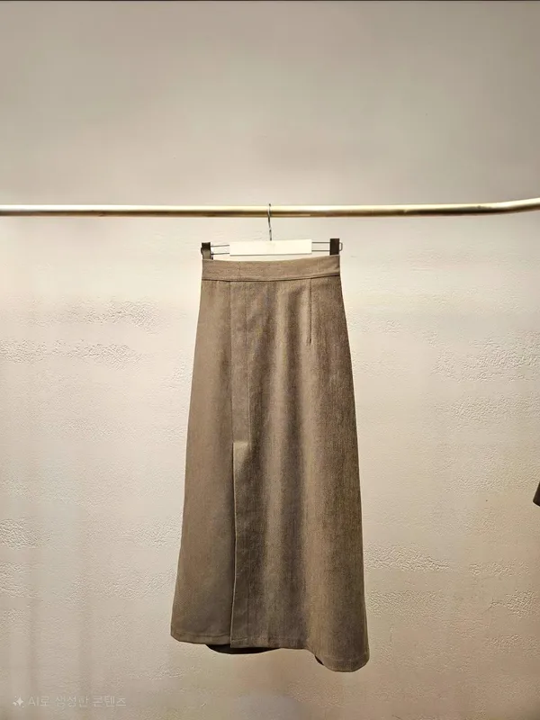 Elegant Women's Dress Skirt, Comfortable and Versatile - New Arrival