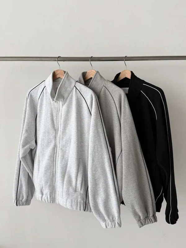 Stylish Sports Jacket - Comfortable Casual Style for Spring and Autumn