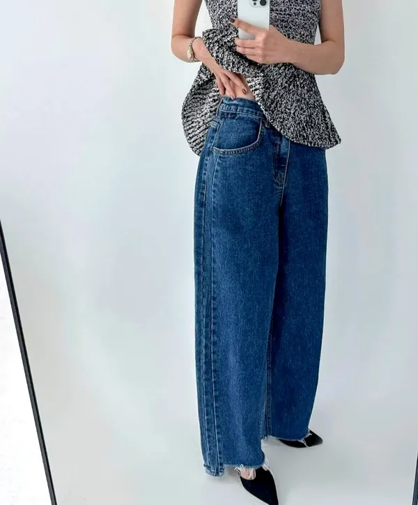 Stylish Loose Denim Jeans - Comfortable and Versatile for Your Unique Charm