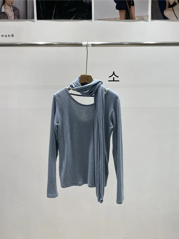 Soft and Comfortable Blue Long Sleeve Top, Fashionable and Versatile
