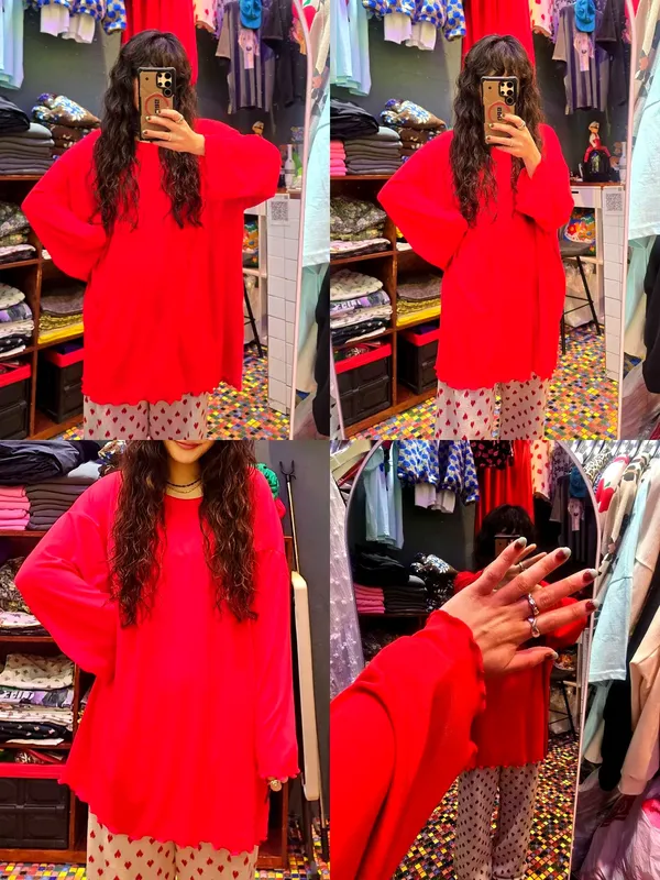 Stylish Loose Red T-Shirt - Comfortable and Versatile
