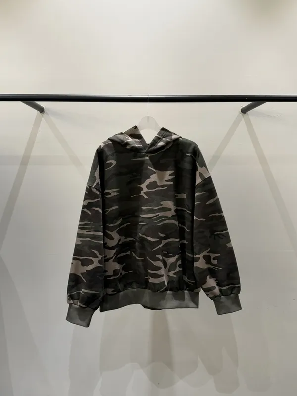 Fashionable Camouflage Hoodie - Comfortable Casual Style