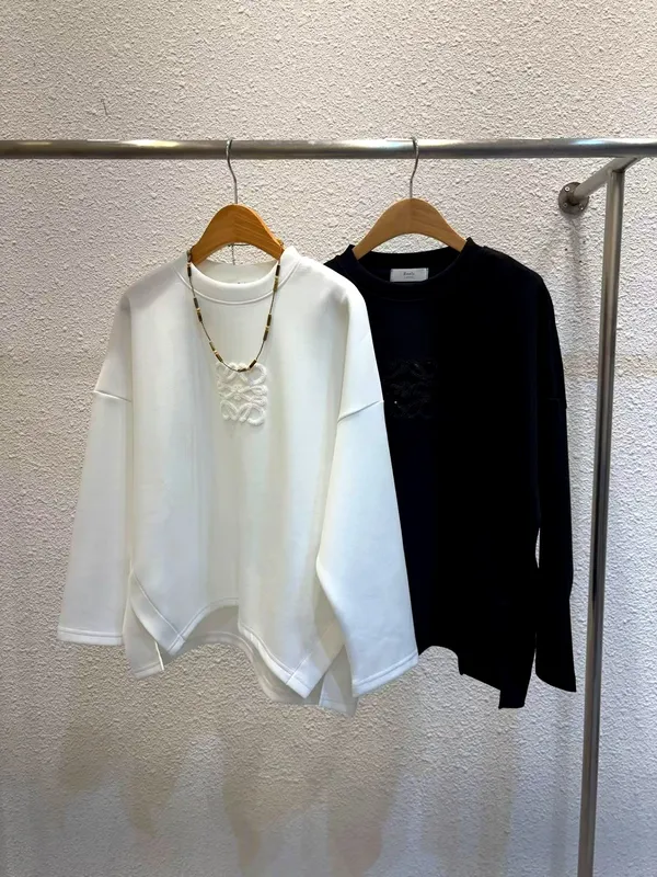 Minimalist Women's Top, Comfortable and Versatile