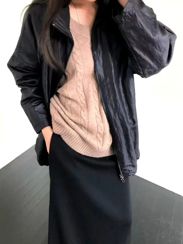 Stylish Women's Jacket, Lightweight and Comfortable, Perfect Match