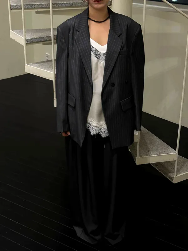 Fashion Women's Blazer Jacket, Elegant Style with Classic Stripe Design