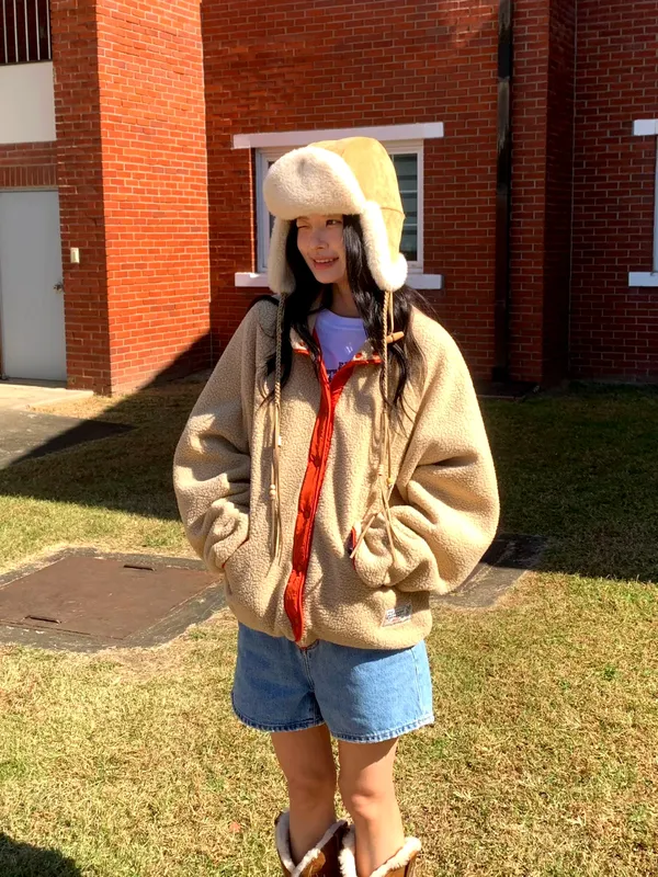 Fashionable Warm Women's Cotton Jacket - Comfortable and Versatile