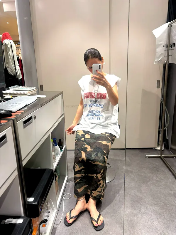 Stylish Casual Women's Top with Comfortable Loose Fit