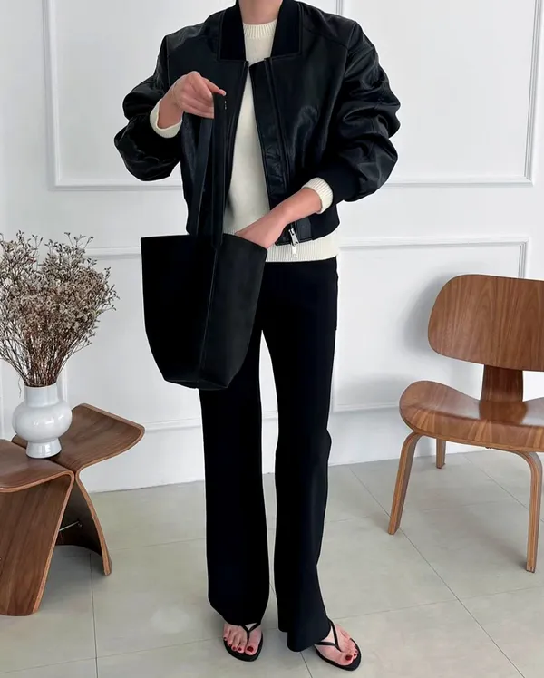 Fashion Women's Jacket, Versatile Black Design for Spring and Autumn