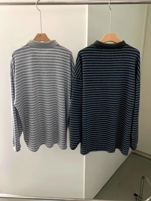 Fashionable Striped Women's Sweater - Comfortable and Versatile