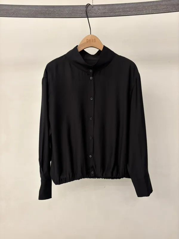 Minimalist Stylish Black Shirt, Lightweight and Comfortable