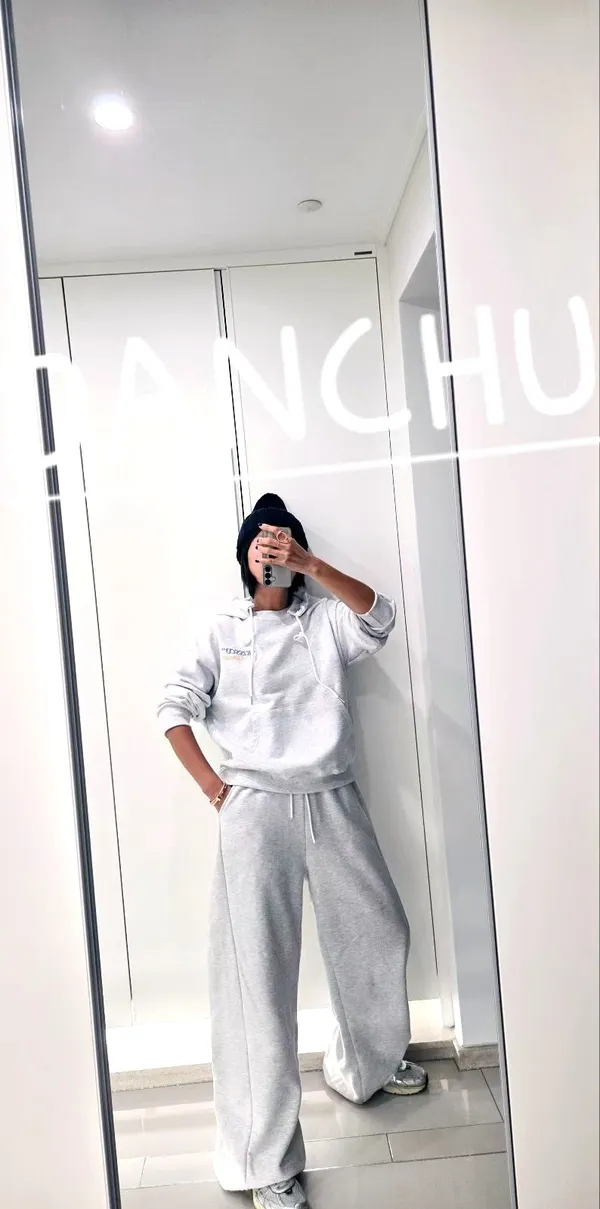 Fashionable Casual Hoodie, Comfortable and Versatile, A Must-Have for Fall and Winter