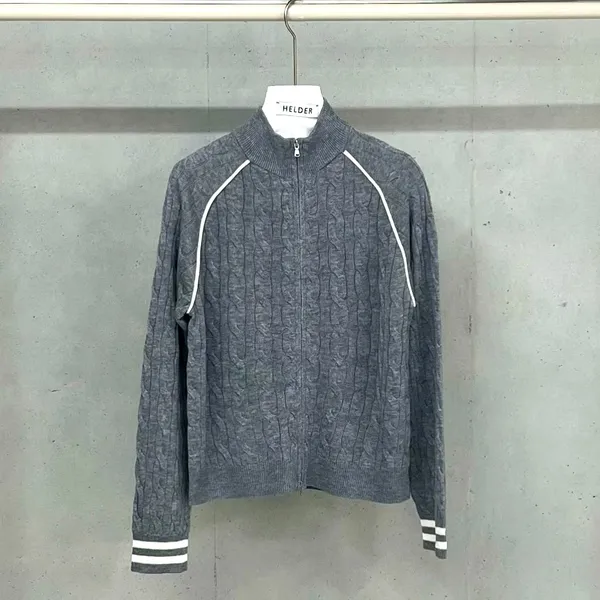 Stylish Knitted Sweater, Comfortable Casual Style for Spring and Autumn