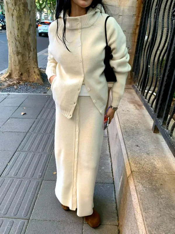 Áo khoác cardigan nữ thời trang và đơn giản - Thoải mái và ấm áp, sự kết hợp hoàn hảo